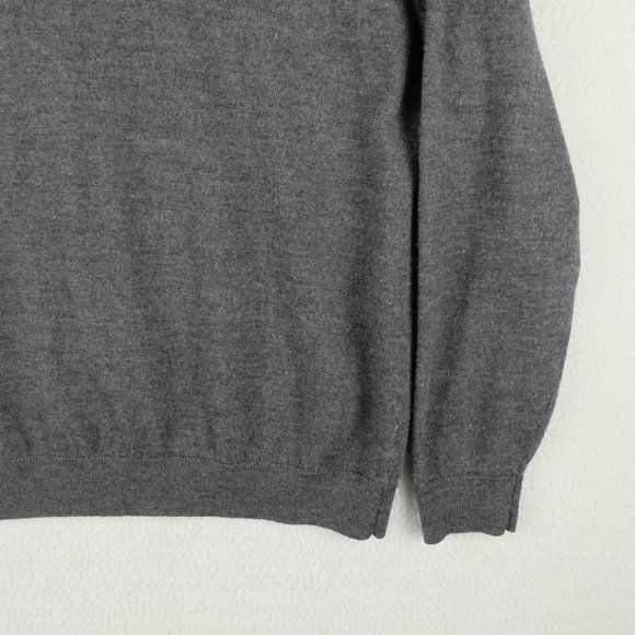 Turnbury Sweater Womens Large Gray Merino Wool Lightweight V Neck Preppy - Picture 3 of 8